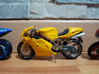 Lote 4 Motos Juguete