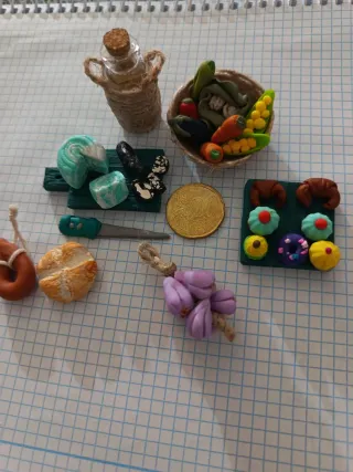 Miniaturas para casas de muñecas