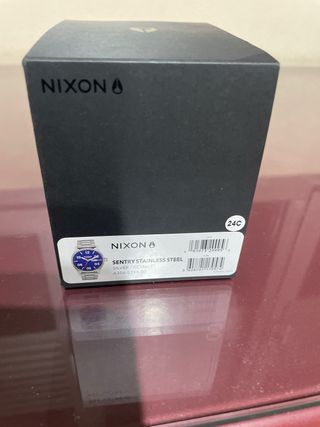 Reloj Nixon The Sentry Azul y Plateado