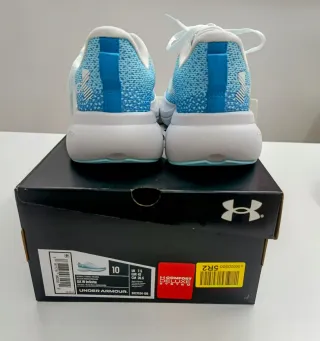 Zapatillas Under Armour Azul y Blanco mujer t42