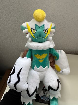 Peluche Pokemon Zeraora Shiny