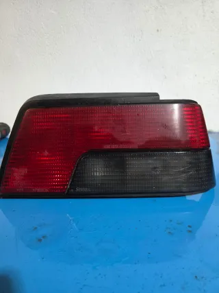 Pilotos Traseros Peugeot 405