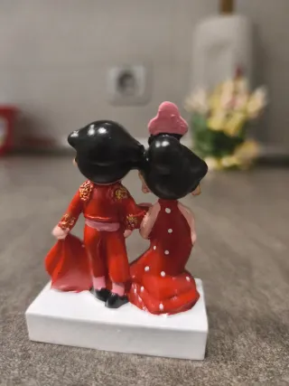 Figurita Toledo Flamenca y Torero