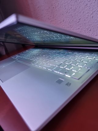 Portátil HP de alta gama totalmente, NUEVO