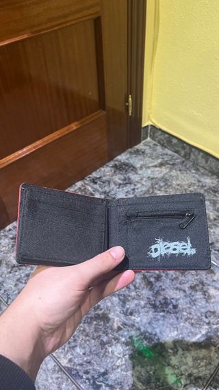 Portafoglio Diesel Rosso con Design