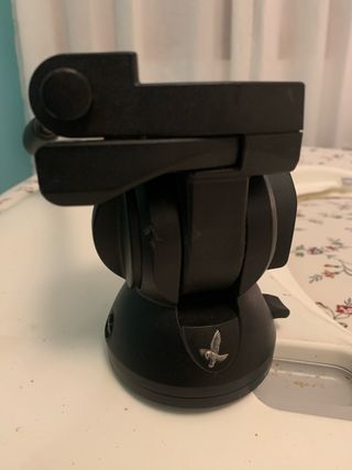 Cabezal trípode Swarovski