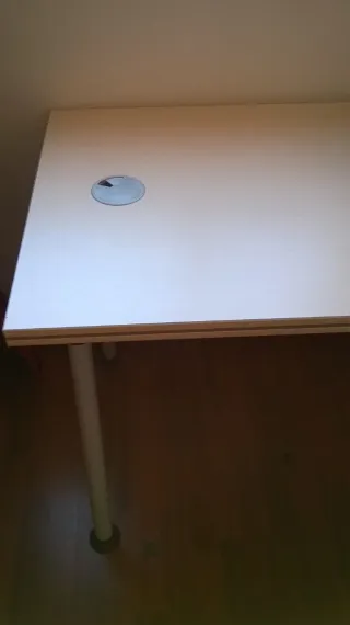 Mesa de oficina Ofiprix beige y plata