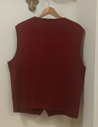 Chaleco de punto con botones