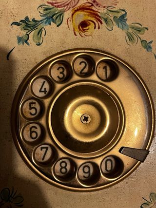 Telefono vintage bisnonna da collezione