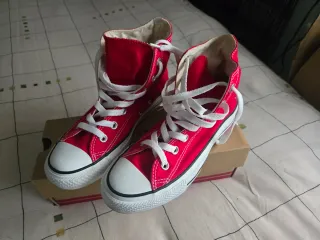All Star Converse Hi Red