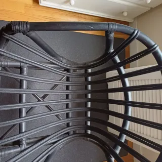 Sillón ligero de ratán negro