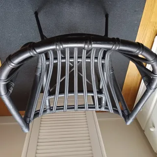 Sillón ligero de ratán negro