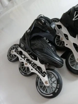 Patines en línea negros 3 ruedas 110mm