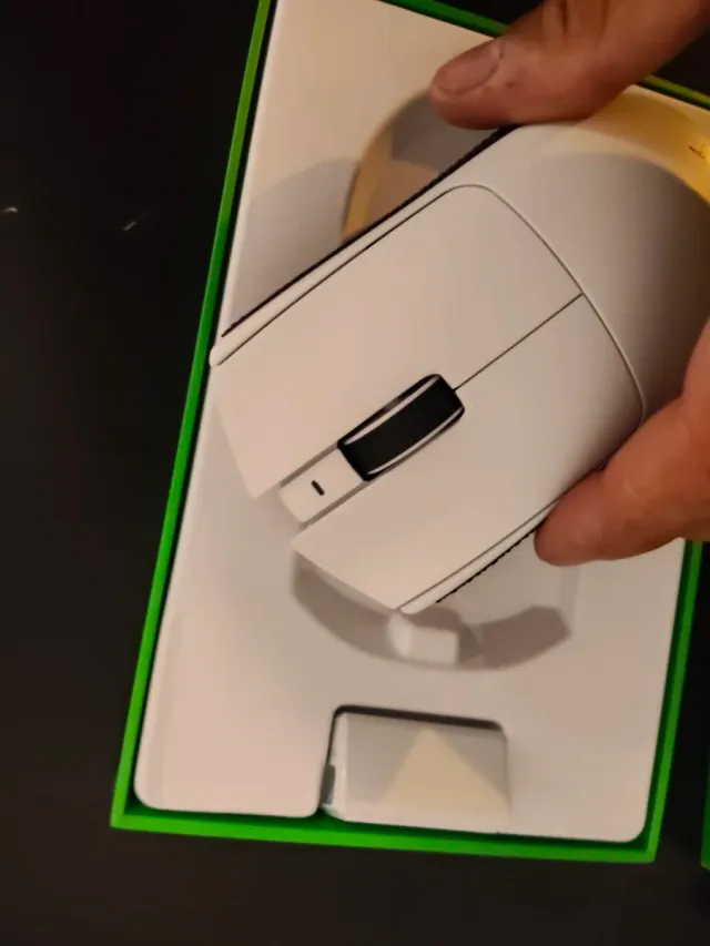 Razer Viper V3 Pro White