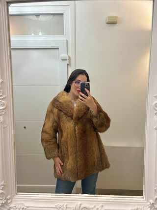 Abrigo de pelo marrón