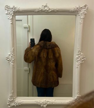 Abrigo de pelo marrón