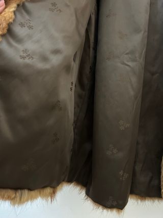 Abrigo de pelo marrón