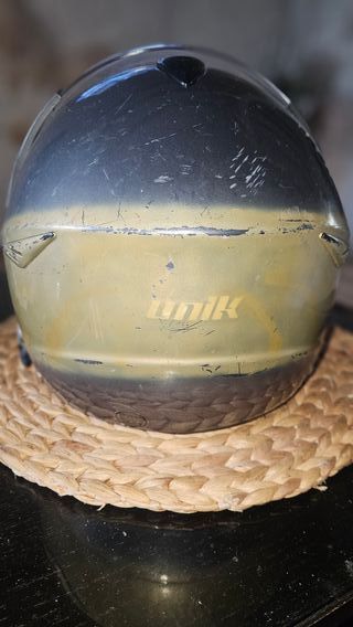 Casco moto Unik gris con visera