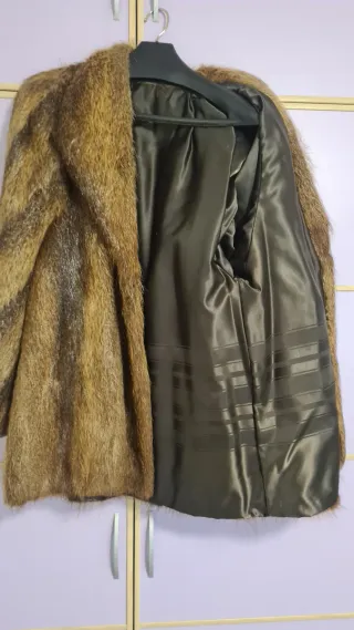 Abrigo de pelo natural marrón