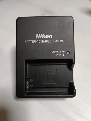 Cámara Nikon D3300 muy poco uso