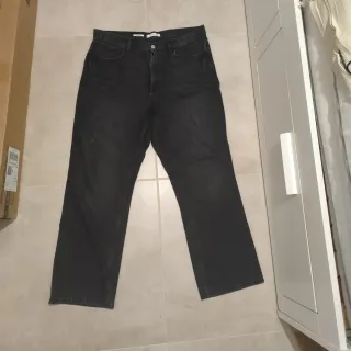 Pantalón vaquero recto Mango negro