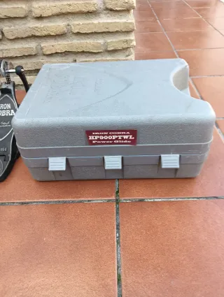 Doble Pedal Iron Cobra zurdo