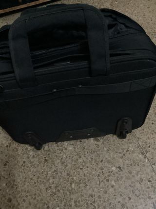Maleta ejecutiva negra