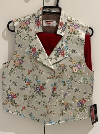 Traje completo Fallero, nuevo sin estrenar.