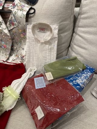 Traje completo Fallero, nuevo sin estrenar.