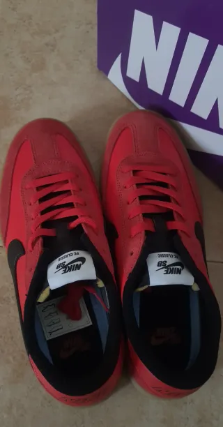 Tênis Nike SB FC Classic Vermelho Preto