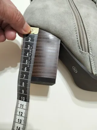 Botín ESP gris talla 36