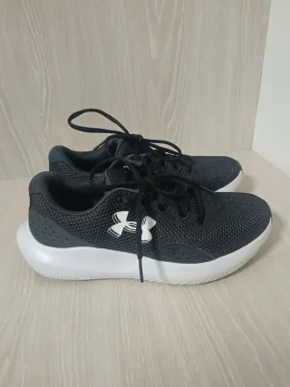 Zapatillas Under Armour Charged Surge 4