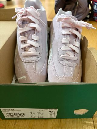 Tenis Puma rosas sin estrenar