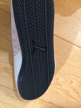 Tenis Puma rosas sin estrenar