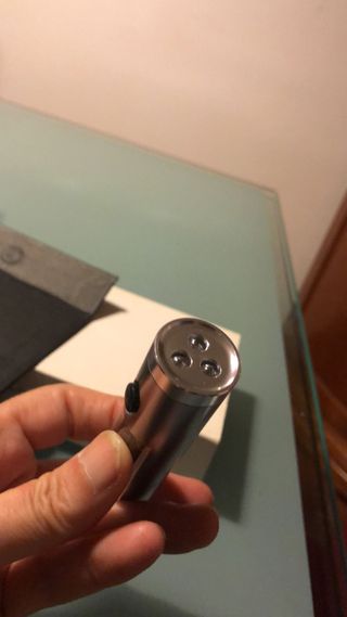 Piccola torcia solare