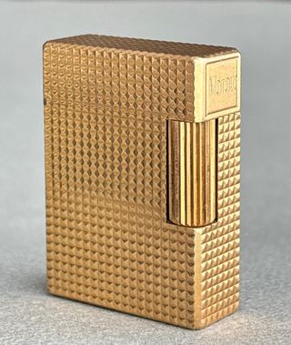 Encendedor S.T. Dupont Oro