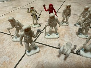 Lotto 11 Soldatini Astronauti Anni 60/70