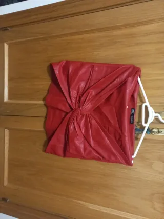 Falda Zara Roja Talla l