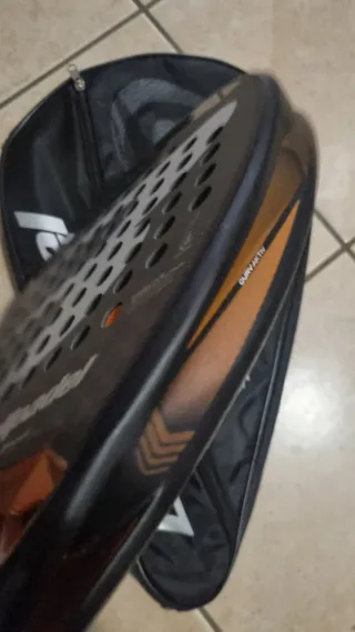 Bullpadel Vertex 04 2025