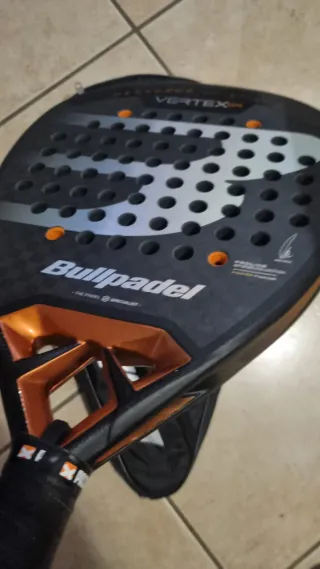 Bullpadel Vertex 04 2025