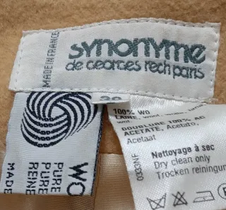 Chaqueta de lana amarilla