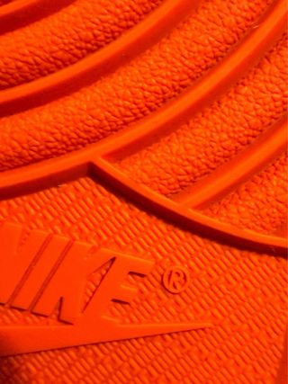 Nike Jordan 1 Mid Naranja/Blanco Talla 41