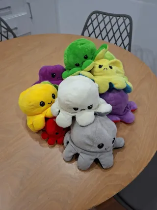 Pack 9 Peluches Pulpo Reversible