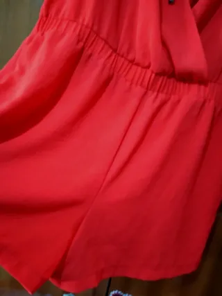 Mono corto rojo mujer