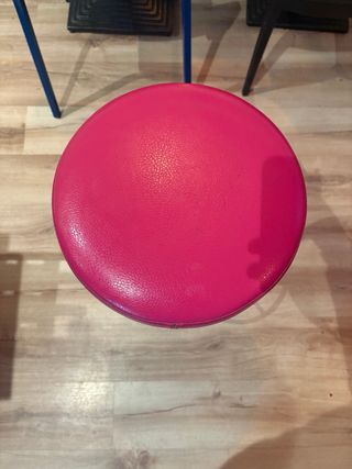 Banqueta alta rosa y metal 70cm