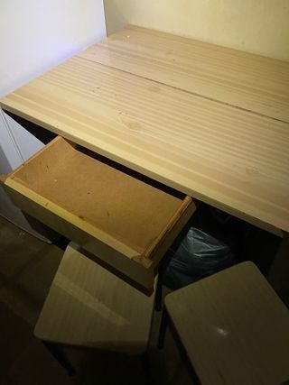 Mesa plegable vintage con 2 sillas