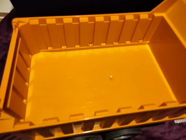 Camión Bruder 2815 Mack granite 1:16