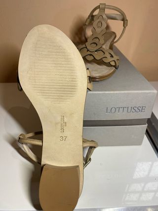Sandali Lottusse in pelle beige da donna