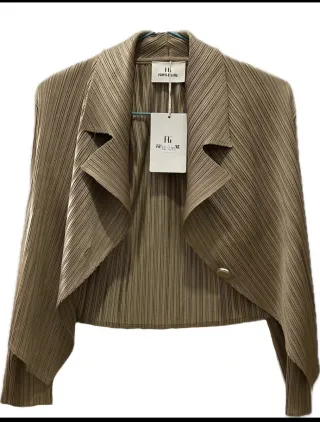 Giacca da festa vintage Fenti & Line!