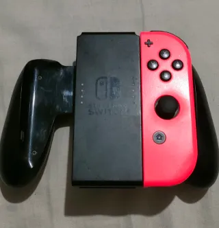 Soporte Joy-Cons Nintendo Switch + Joy-Con derecho